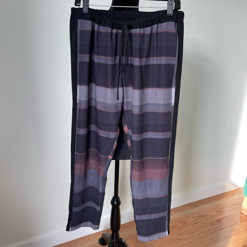 Clover Canyon Multicolor Printed Side Stripe Jogger Pants EUC Size Medium